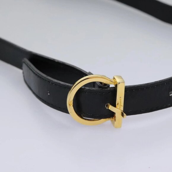 Salvatore Ferragamo Gancini Hand Bag Leather 2way Black Gold Auth MY114 - Picture 11 of 15